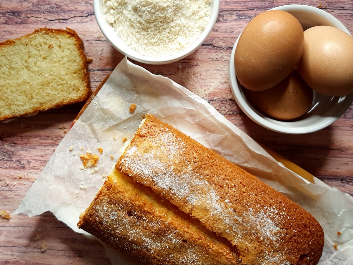 Plumcake piuma con farina di&nbsp;mandorle