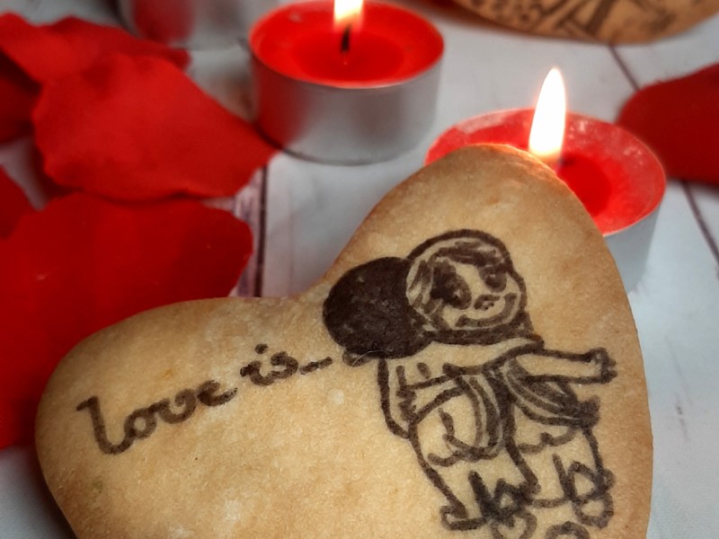 Biscotti Love Is di frolla all’arancia